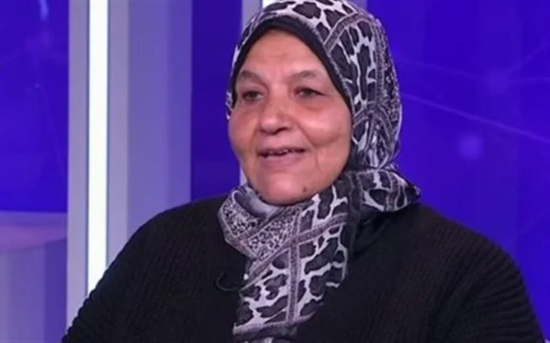 قصة صعود هاجر سعد الدين من الإذاعة المدرسية إلى رئاسة إذاعة القرآن الكريم